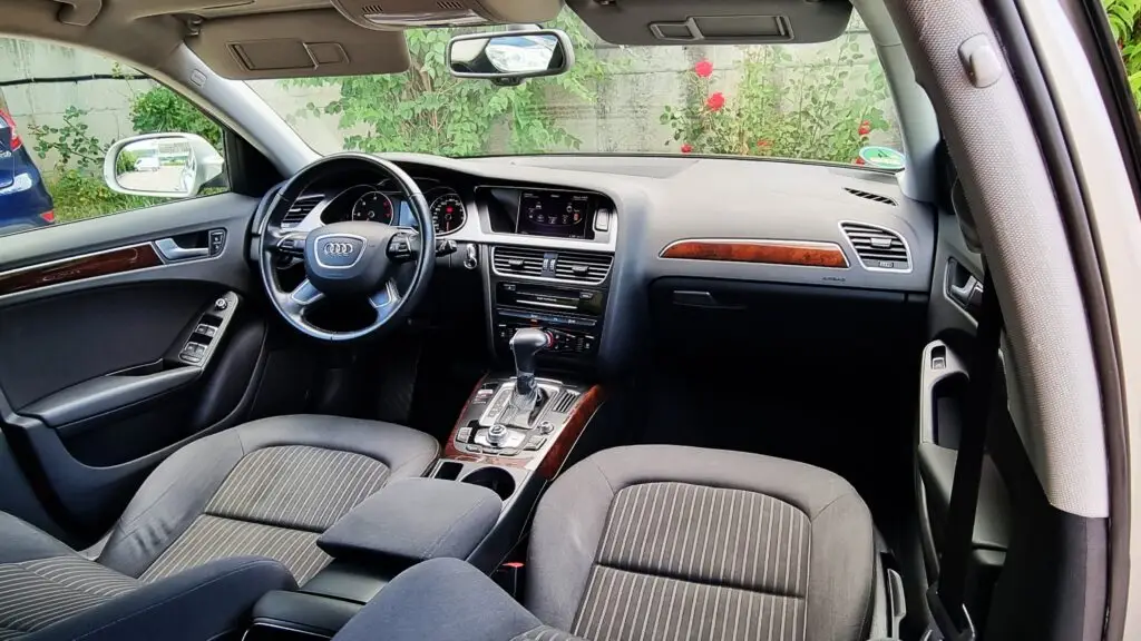 Audi A4 — 2.0 TDI - Ambient fotografia 7