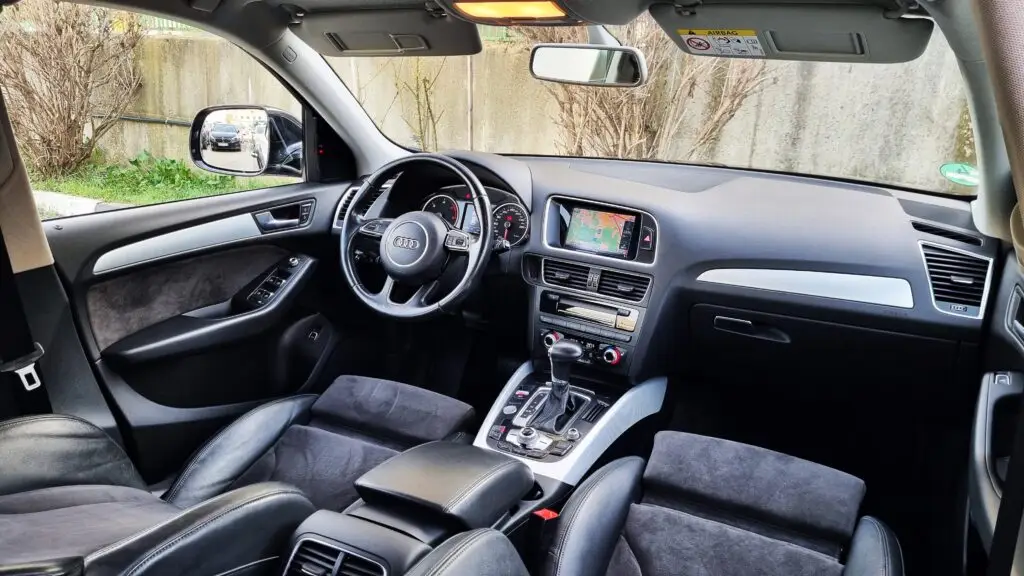 Audi Q5 - Sline fotografia 8