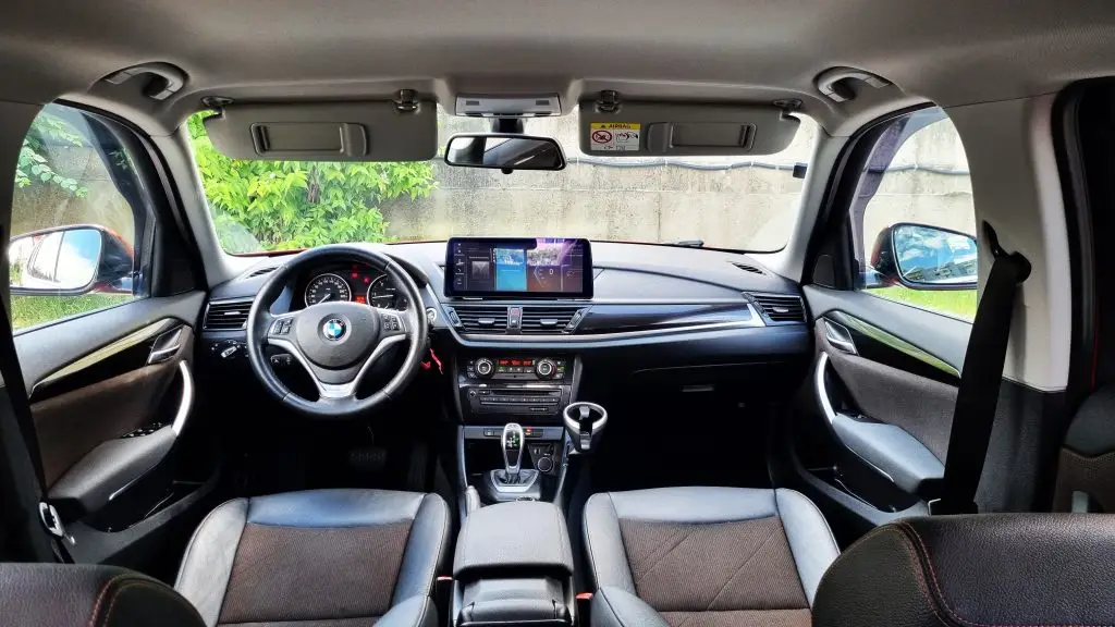 BMW X1 — 2.0d - XDrive X-Line fotografia 5