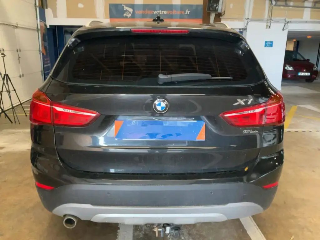 BMW X1 — sDrive - 16d - xLine fotografia 4
