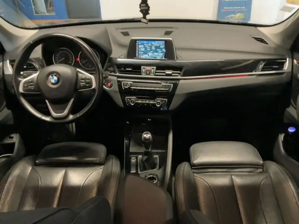 BMW X1 — sDrive - 16d - xLine fotografia 8