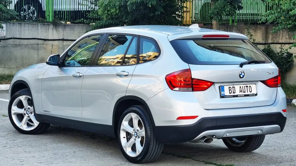 BMW X1 — xDrive 25d - Sport Line fotografia 3