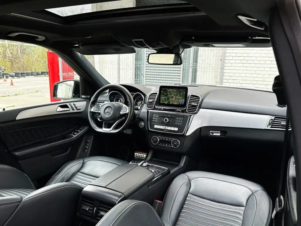 Mercedes-Benz GLE — 3.5d - 4Matic - AMG fotografia 8