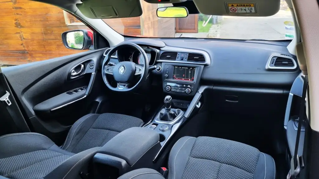 Renault Kadjar 1.6 dCi Energy Business 4x4 fotografia 8