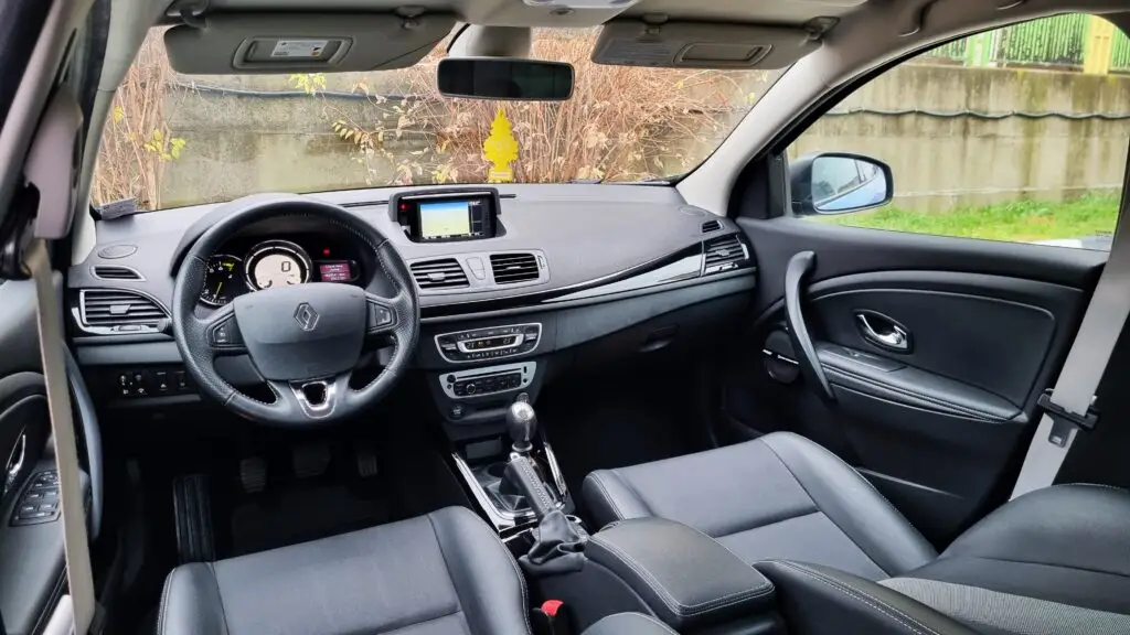Renault Megane — 1.2 benzina - BOSE Edition fotografia 7