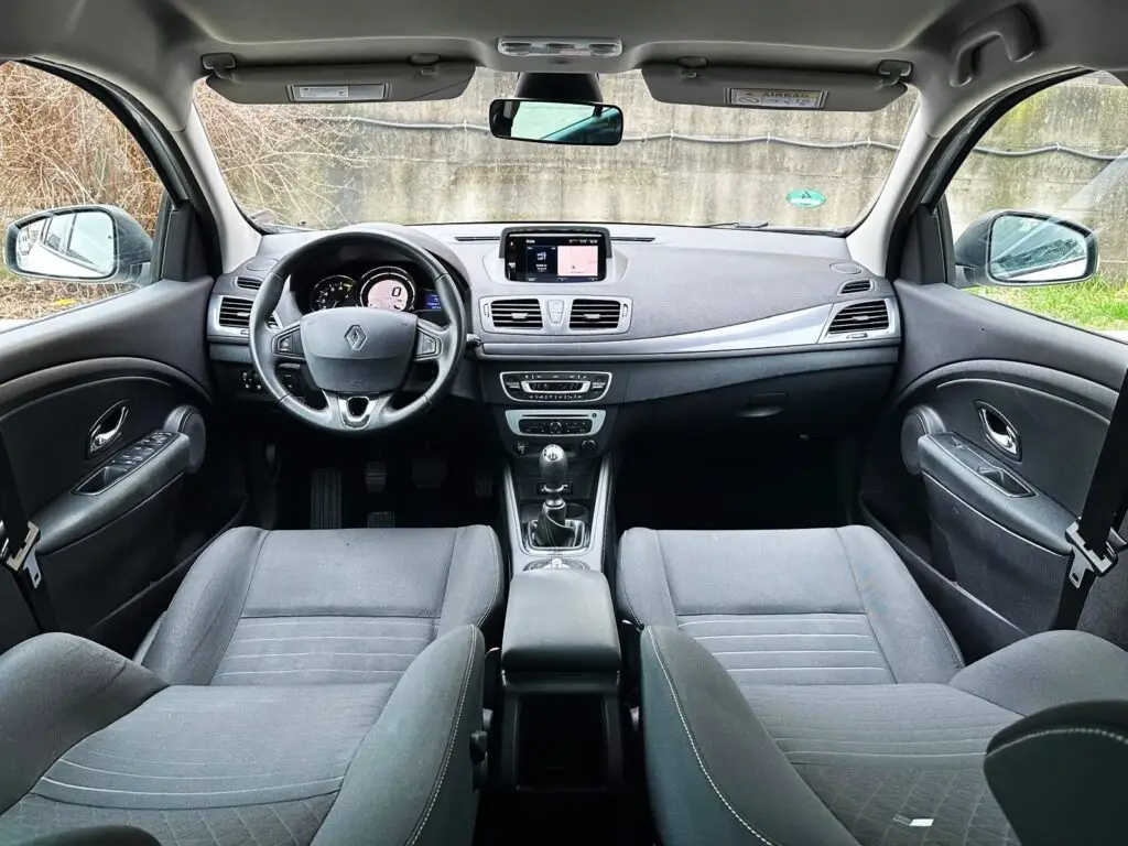 Renault Megane — 1.2 benzina - Limited fotografia 7