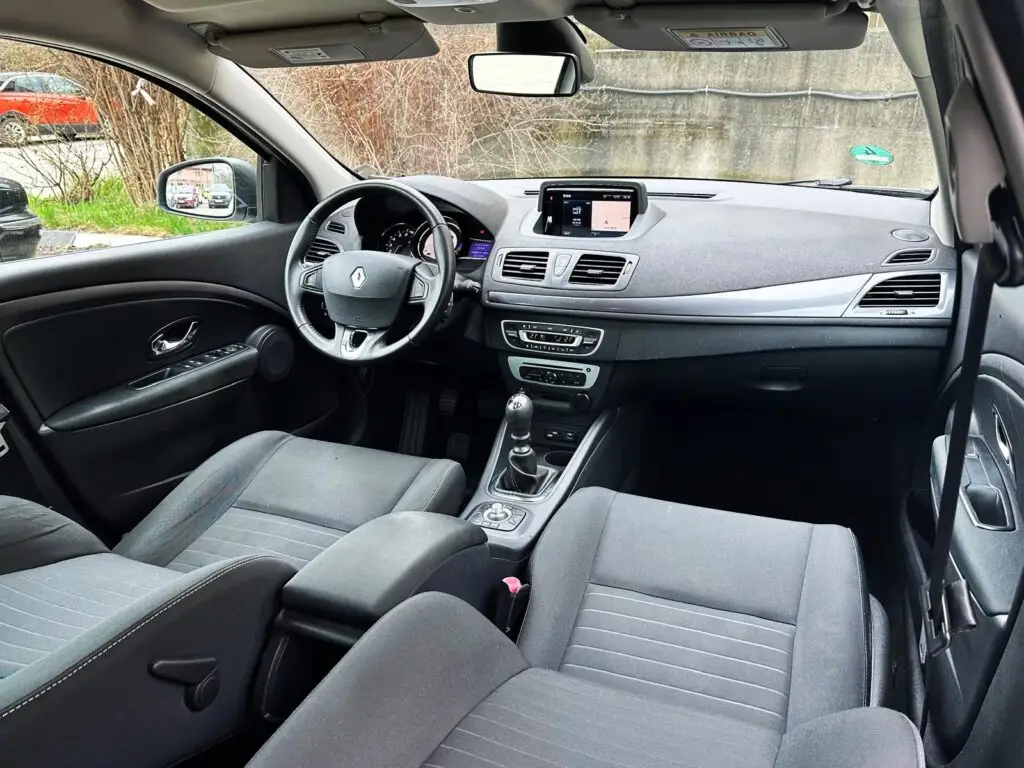 Renault Megane — 1.2 benzina - Limited fotografia 8