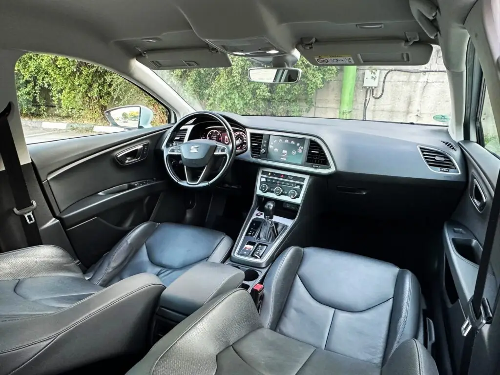 Seat Leon — 1.6 TDI - Style fotografia 8