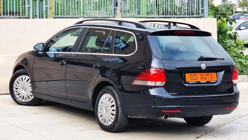 Volkswagen Golf VI — 1.6 TDI SportLine BlueMotion fotografia 3