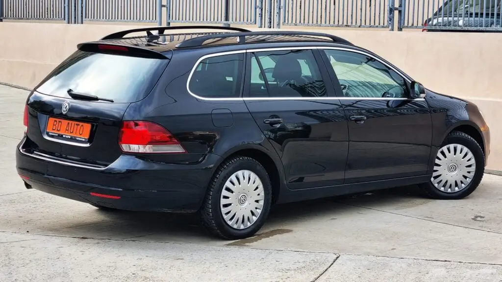Volkswagen Golf VI — 1.6 TDI SportLine BlueMotion fotografia 4