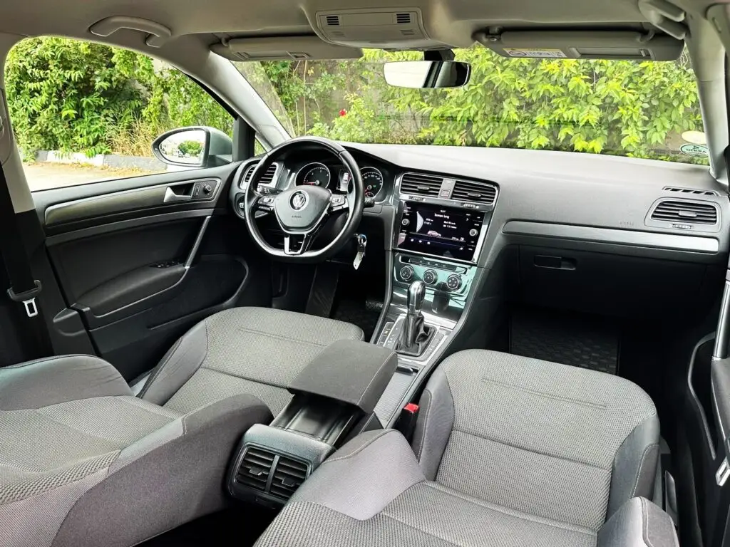 Volkswagen Golf VII — 1.6 TDI - BlueMotion Tech fotografia 8