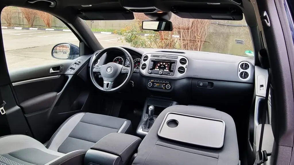Volkswagen Tiguan — 2.0 TDI - Life 4Motion BlueMotion Tech fotografia 8