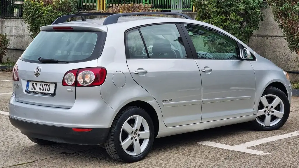 VW Golf 5 Plus — 1.9 TDI - UNITED fotografia 3