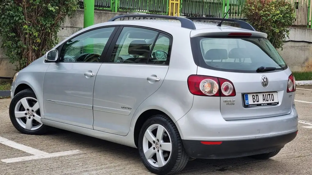VW Golf 5 Plus — 1.9 TDI - UNITED fotografia 4