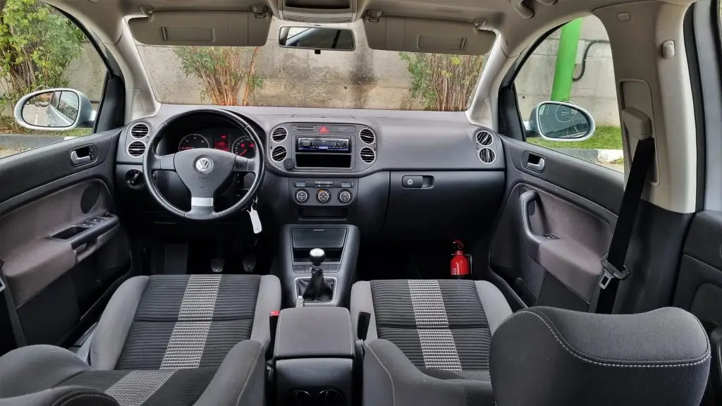 VW Golf 5 Plus — 1.9 TDI - UNITED fotografia 7