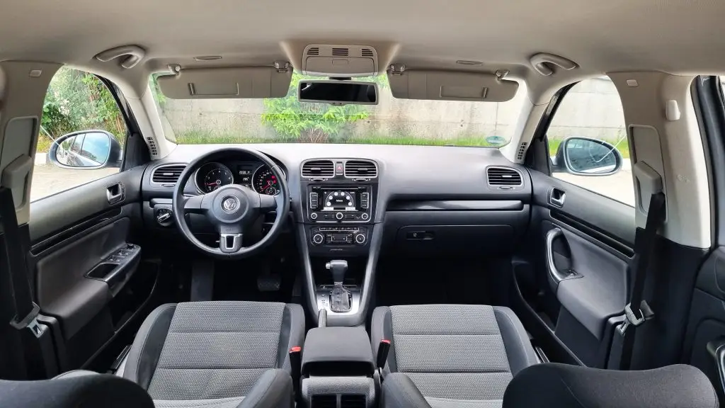 VW Golf 6 — 1.2 TSI - Sport Line fotografia 8