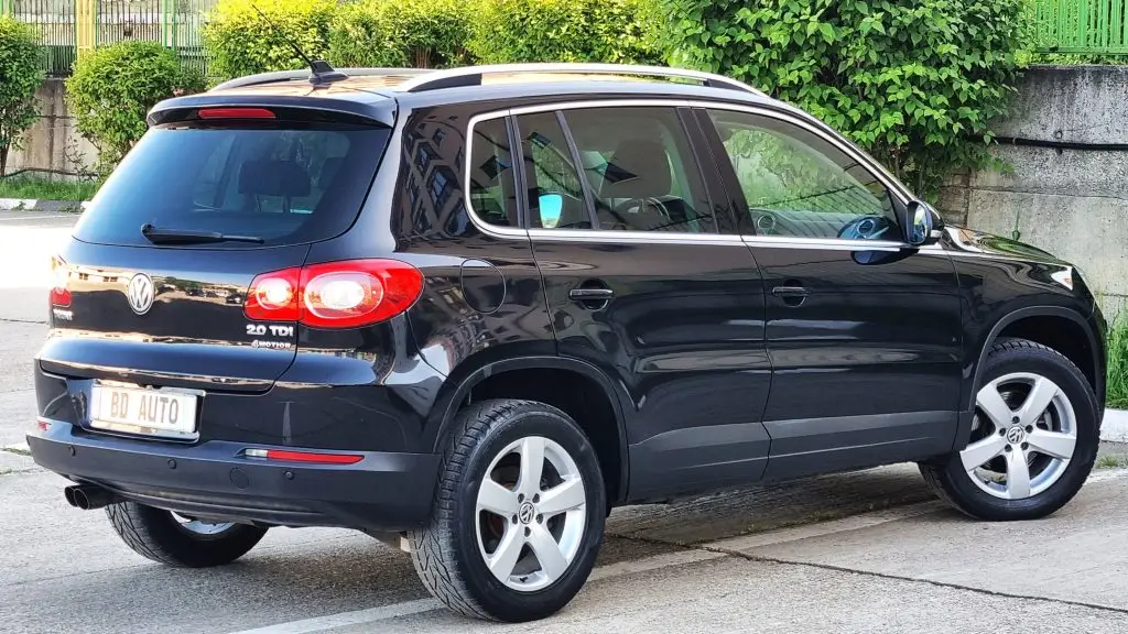 VW TIGUAN — 2.0 TDI - Sport&Style fotografia 3