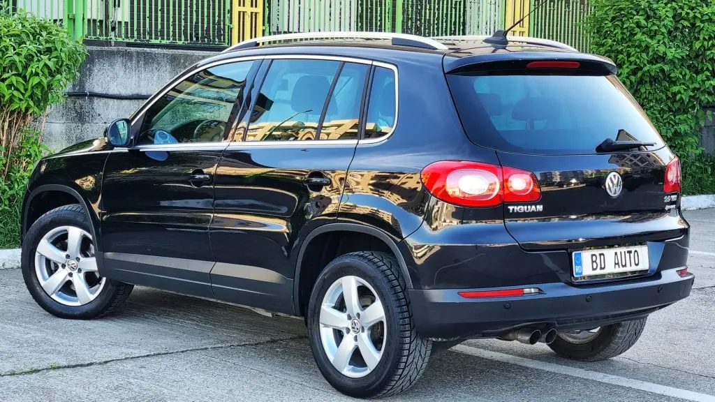 VW TIGUAN — 2.0 TDI - Sport&Style fotografia 4