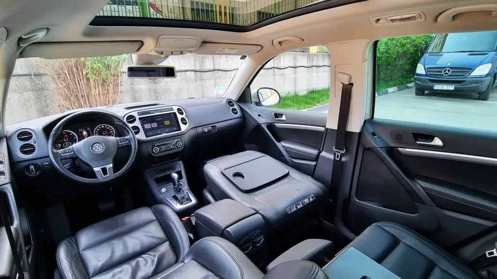 VW TIGUAN — 2.0 TDI Sport&Style 4Motion fotografia 5