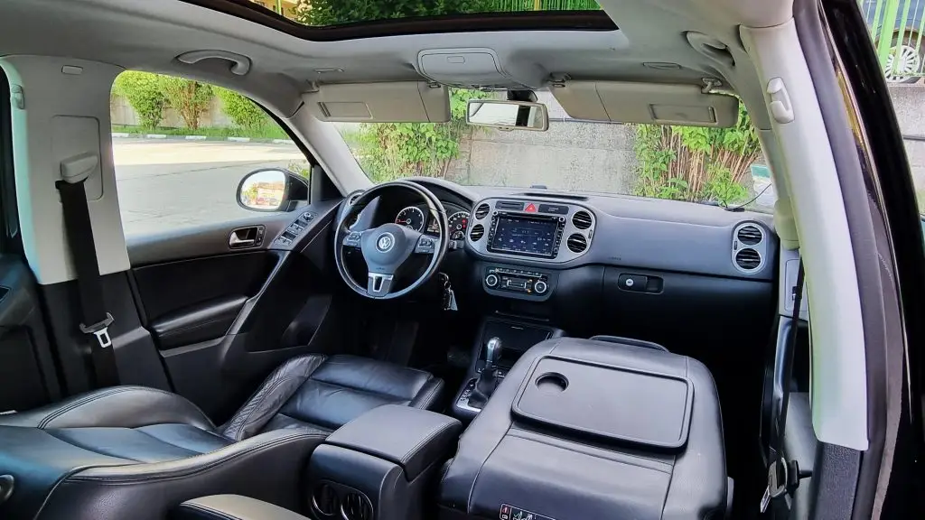 VW TIGUAN — 2.0 TDI - Sport&Style fotografia 8